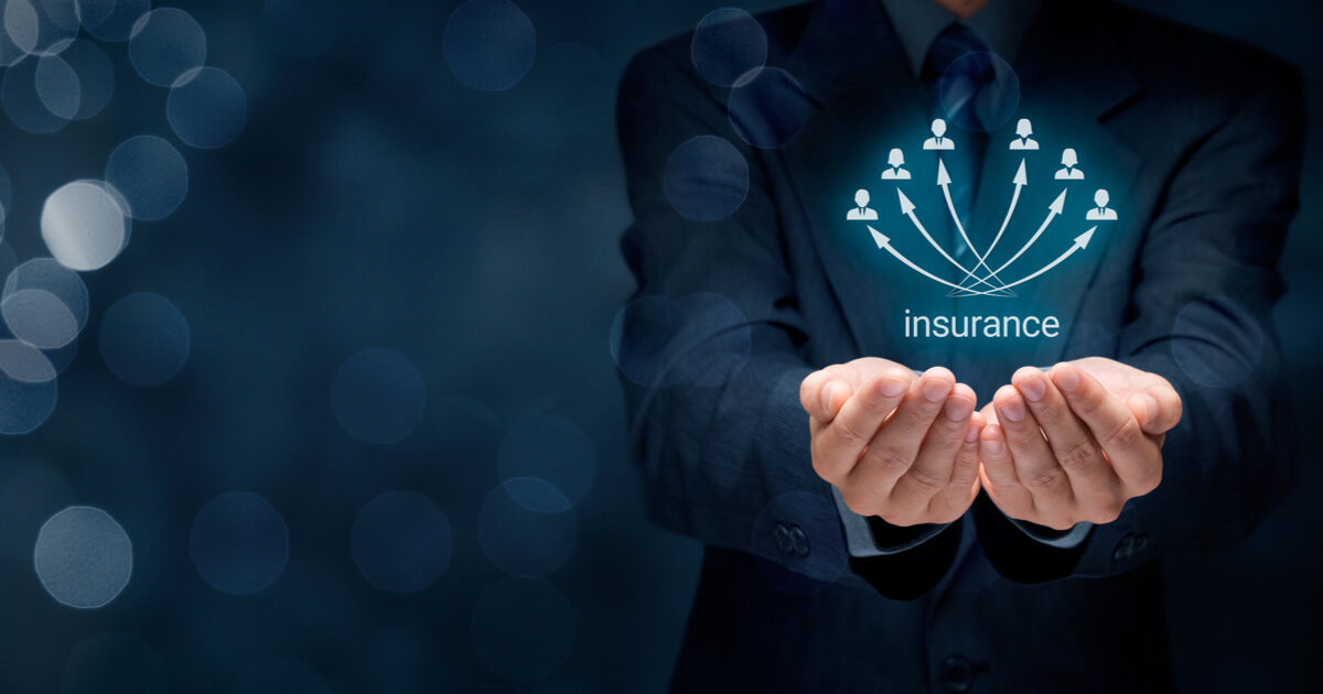 【個人事業主向け】加入すべき健康保険って？具体的な手続きを徹底解説