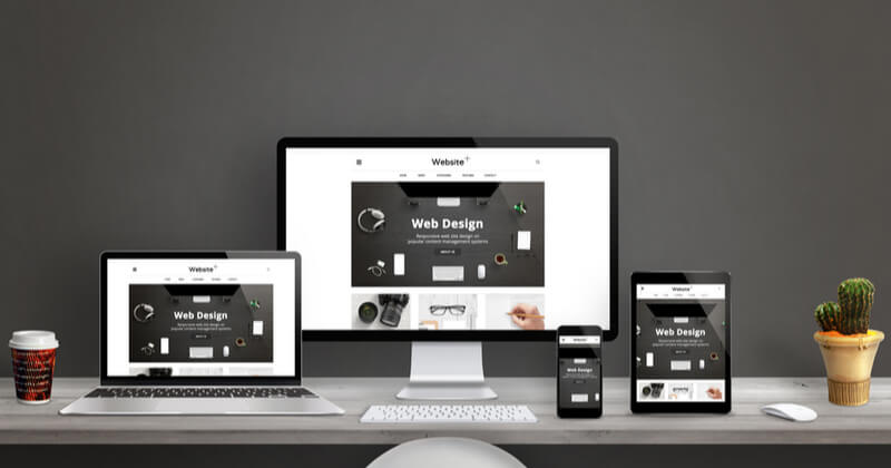 ホームページ 作り方 初心者