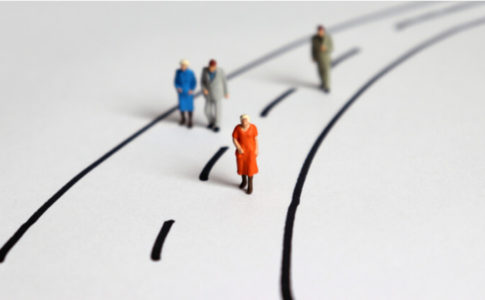 【定年後に役立つ資格】50代から独学で取得できる資格と勉強方法