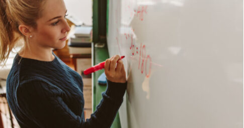 ホワイトボードアニメーションを依頼しよう！メリットや相場も解説