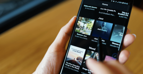 配信ジャケットのデザインを見る